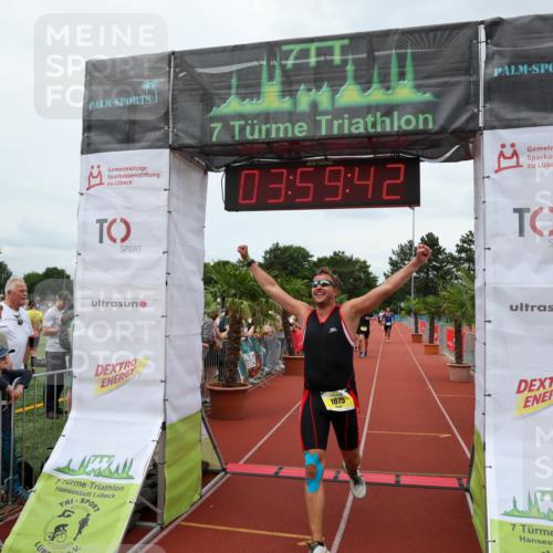 15.06.2025 - 7 Türme Triathlon Michael Strokosch http://msf.ph/oto/7971710 15.06.2025 13:59:42 Ziel 792, 952, 1075, 1193 meine-sportfotos.de
