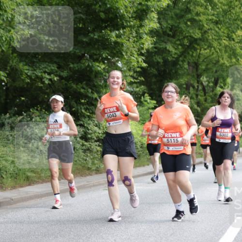 15.06.2025 - REWE Women's Run Jannik Wohlers http://msf.ph/oto/7971823 15.06.2025 10:06:39 Laufen 5108, 5043, 5115, 5302 meine-sportfotos.de
