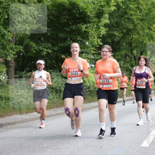 15.06.2025 - REWE Women's Run Jannik Wohlers http://msf.ph/oto/7971864 15.06.2025 10:06:40 Laufen 5128, 5043, 5115, 5302 meine-sportfotos.de