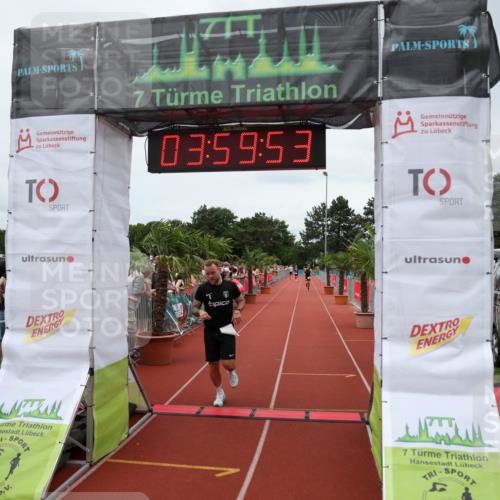 15.06.2025 - 7 Türme Triathlon Michael Strokosch http://msf.ph/oto/7971875 15.06.2025 13:59:53 Ziel 611, 775, 792, 812, 1193 meine-sportfotos.de