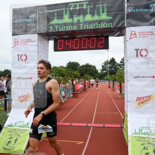 15.06.2025 - 7 Türme Triathlon Michael Strokosch http://msf.ph/oto/7971936 15.06.2025 14:00:02 Ziel 652, 1102, 1150 meine-sportfotos.de