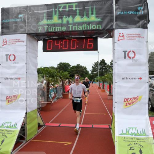 15.06.2025 - 7 Türme Triathlon Michael Strokosch http://msf.ph/oto/7971991 15.06.2025 14:00:16 Ziel 496, 551, 938 meine-sportfotos.de