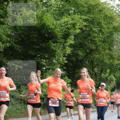 15.06.2025 - REWE Women's Run Jannik Wohlers http://msf.ph/oto/7972025 15.06.2025 10:06:46 Laufen 5151, 5205, 5360, 5295, 5361, 5071 meine-sportfotos.de