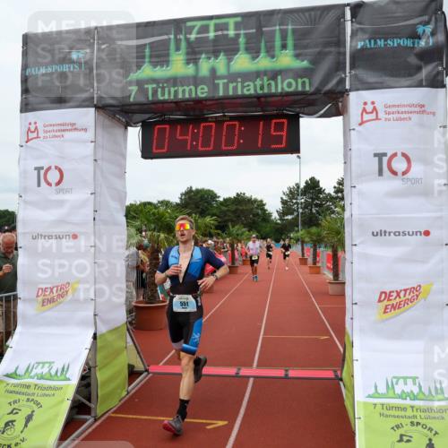 15.06.2025 - 7 Türme Triathlon Michael Strokosch http://msf.ph/oto/7972043 15.06.2025 14:00:19 Ziel 496, 551, 938, 942, 1073 meine-sportfotos.de