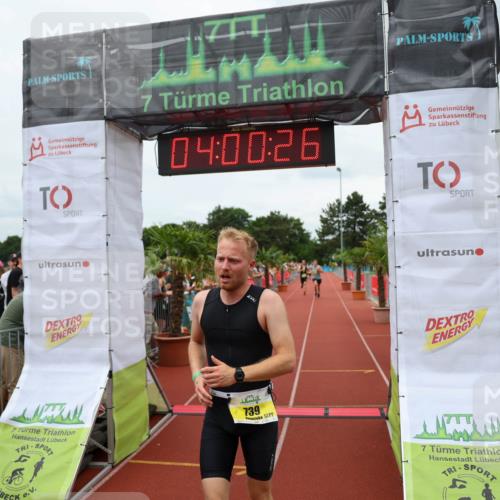 15.06.2025 - 7 Türme Triathlon Michael Strokosch http://msf.ph/oto/7972099 15.06.2025 14:00:26 Ziel 551, 739, 942, 1073, 1132, 1143 meine-sportfotos.de
