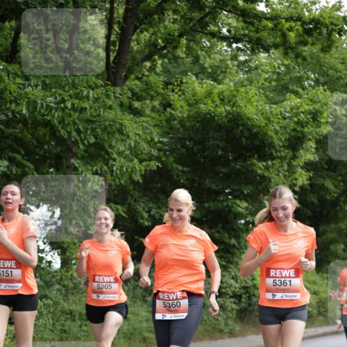 15.06.2025 - REWE Women's Run Jannik Wohlers http://msf.ph/oto/7972102 15.06.2025 10:06:47 Laufen 5151, 5205, 5360, 5361 meine-sportfotos.de