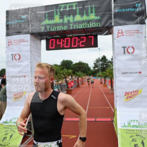 15.06.2025 - 7 Türme Triathlon Michael Strokosch http://msf.ph/oto/7972107 15.06.2025 14:00:27 Ziel 739, 942, 1073, 1132, 1143 meine-sportfotos.de