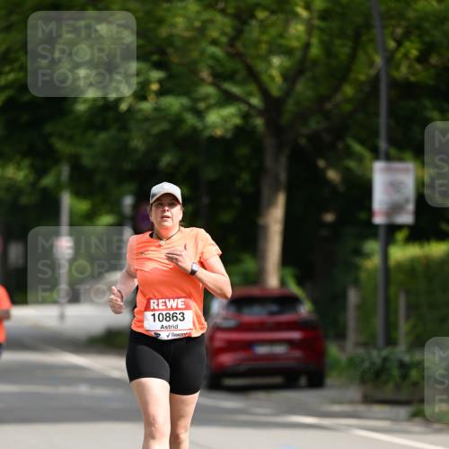 15.06.2025 - REWE Women's Run Dr. Thomas Lammeyer http://msf.ph/oto/7972118 15.06.2025 10:01:24 Laufen 10863 meine-sportfotos.de