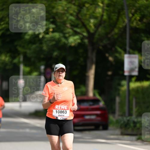 15.06.2025 - REWE Women's Run Dr. Thomas Lammeyer http://msf.ph/oto/7972127 15.06.2025 10:01:24 Laufen 10863 meine-sportfotos.de