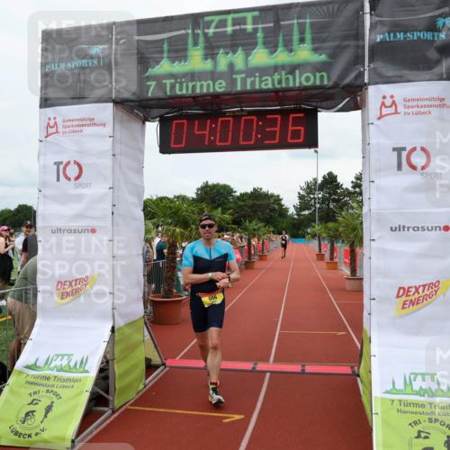 15.06.2025 - 7 Türme Triathlon Michael Strokosch http://msf.ph/oto/7972158 15.06.2025 14:00:36 Ziel 986, 1132, 1143 meine-sportfotos.de