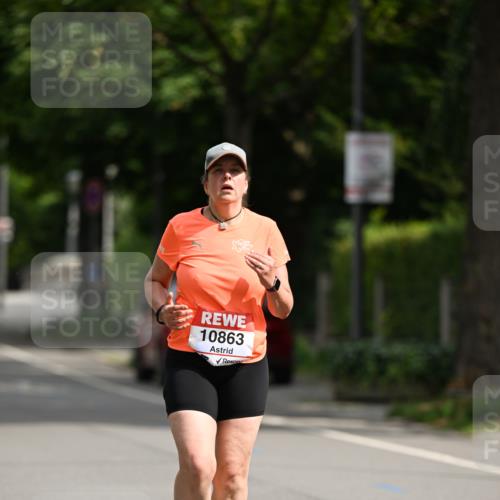 15.06.2025 - REWE Women's Run Dr. Thomas Lammeyer http://msf.ph/oto/7972163 15.06.2025 10:01:25 Laufen 10863 meine-sportfotos.de