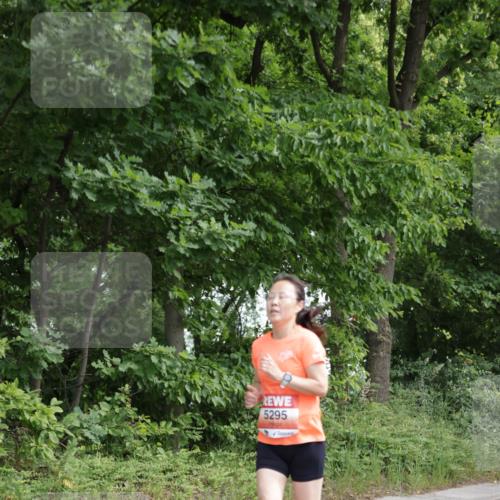 15.06.2025 - REWE Women's Run Jannik Wohlers http://msf.ph/oto/7972193 15.06.2025 10:06:50 Laufen 5295 meine-sportfotos.de