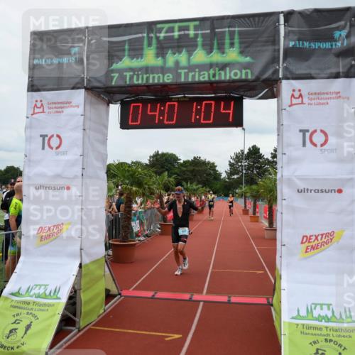 15.06.2025 - 7 Türme Triathlon Michael Strokosch http://msf.ph/oto/7972227 15.06.2025 14:01:03 Ziel 523, 1166 meine-sportfotos.de