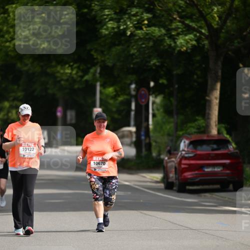 15.06.2025 - REWE Women's Run Dr. Thomas Lammeyer http://msf.ph/oto/7972235 15.06.2025 10:01:29 Laufen 10122, 10670 meine-sportfotos.de