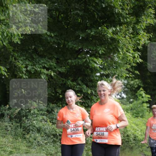 15.06.2025 - REWE Women's Run Jannik Wohlers http://msf.ph/oto/7972299 15.06.2025 10:06:55 Laufen 5436, 5438, 55 meine-sportfotos.de