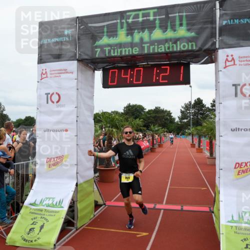 15.06.2025 - 7 Türme Triathlon Michael Strokosch http://msf.ph/oto/7972300 15.06.2025 14:01:20 Ziel 859 meine-sportfotos.de