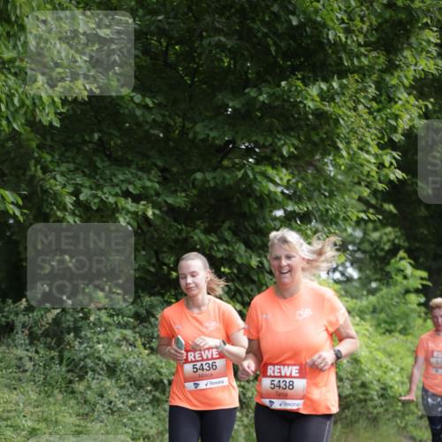 15.06.2025 - REWE Women's Run Jannik Wohlers http://msf.ph/oto/7972301 15.06.2025 10:06:55 Laufen 5436, 5438, 55 meine-sportfotos.de
