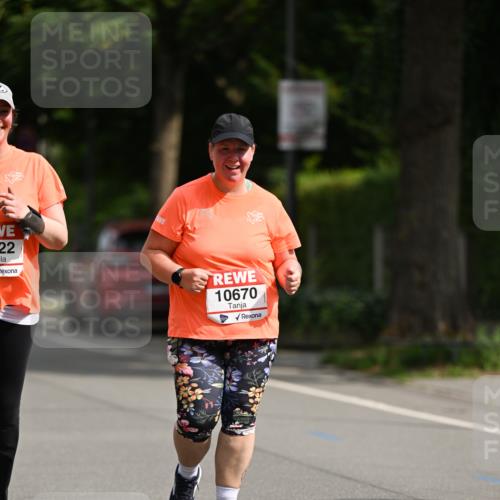 15.06.2025 - REWE Women's Run Dr. Thomas Lammeyer http://msf.ph/oto/7972308 15.06.2025 10:01:35 Laufen 22, 10670 meine-sportfotos.de