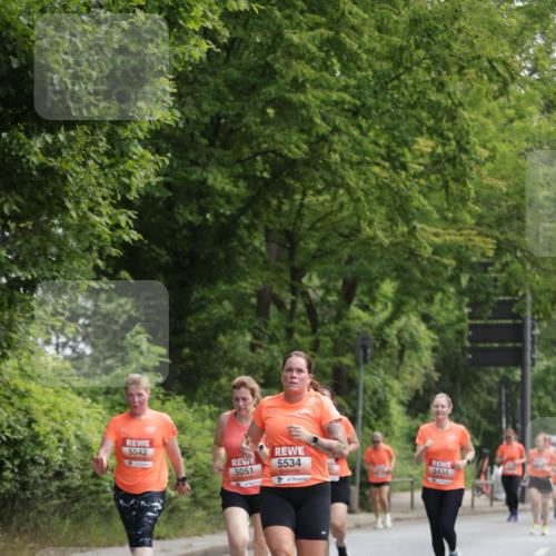 15.06.2025 - REWE Women's Run Jannik Wohlers http://msf.ph/oto/7972317 15.06.2025 10:06:56 Laufen 5542, 5051, 5534, 5434 meine-sportfotos.de