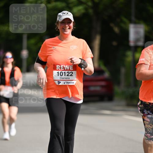 15.06.2025 - REWE Women's Run Dr. Thomas Lammeyer http://msf.ph/oto/7972342 15.06.2025 10:01:37 Laufen 10122 meine-sportfotos.de