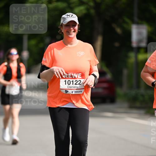 15.06.2025 - REWE Women's Run Dr. Thomas Lammeyer http://msf.ph/oto/7972348 15.06.2025 10:01:37 Laufen 10122 meine-sportfotos.de