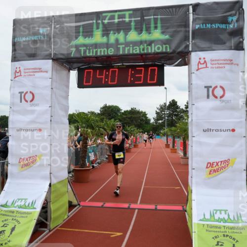 15.06.2025 - 7 Türme Triathlon Michael Strokosch http://msf.ph/oto/7972349 15.06.2025 14:01:30 Ziel 395, 840 meine-sportfotos.de