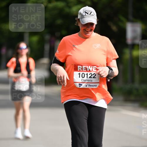 15.06.2025 - REWE Women's Run Dr. Thomas Lammeyer http://msf.ph/oto/7972367 15.06.2025 10:01:38 Laufen 10122 meine-sportfotos.de