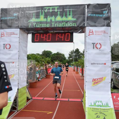 15.06.2025 - 7 Türme Triathlon Michael Strokosch http://msf.ph/oto/7972457 15.06.2025 14:01:40 Ziel 740, 915, 998, 1152, 1159 meine-sportfotos.de