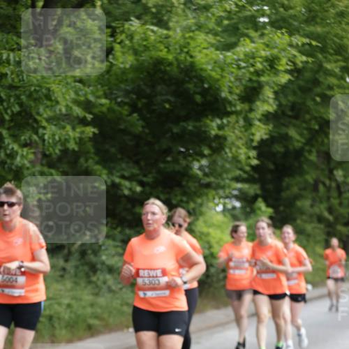 15.06.2025 - REWE Women's Run Jannik Wohlers http://msf.ph/oto/7972473 15.06.2025 10:07:11 Laufen 5004, 5303 meine-sportfotos.de