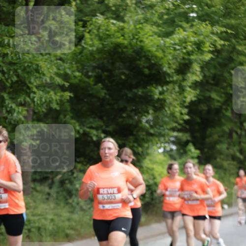 15.06.2025 - REWE Women's Run Jannik Wohlers http://msf.ph/oto/7972479 15.06.2025 10:07:11 Laufen 5303 meine-sportfotos.de