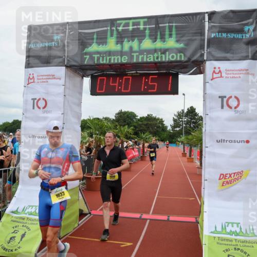 15.06.2025 - 7 Türme Triathlon Michael Strokosch http://msf.ph/oto/7972557 15.06.2025 14:01:51 Ziel 784, 1006, 1033, 1095 meine-sportfotos.de