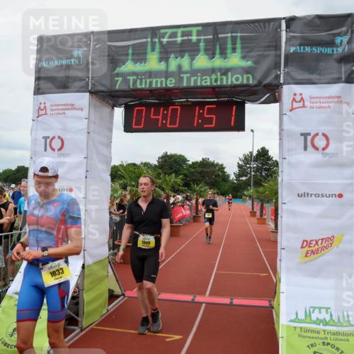 15.06.2025 - 7 Türme Triathlon Michael Strokosch http://msf.ph/oto/7972561 15.06.2025 14:01:51 Ziel 784, 1006, 1033, 1095 meine-sportfotos.de