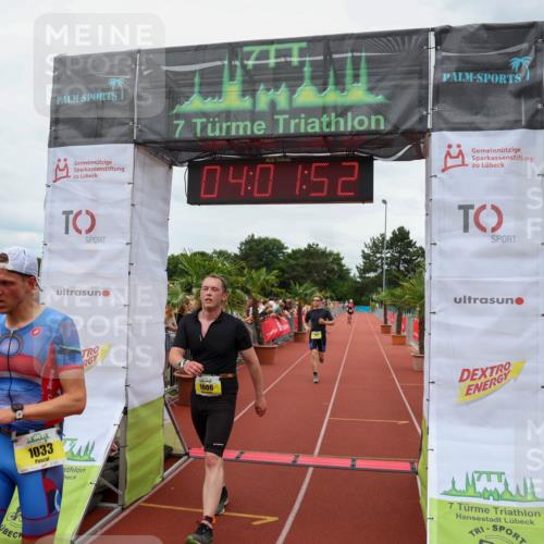 15.06.2025 - 7 Türme Triathlon Michael Strokosch http://msf.ph/oto/7972564 15.06.2025 14:01:51 Ziel 784, 1006, 1033, 1095 meine-sportfotos.de