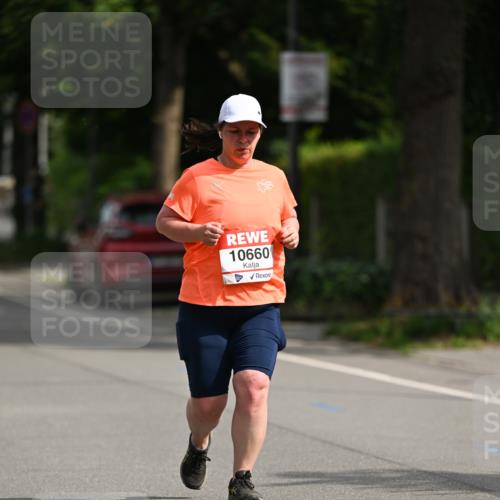 15.06.2025 - REWE Women's Run Dr. Thomas Lammeyer http://msf.ph/oto/7972575 15.06.2025 10:02:22 Laufen 10660 meine-sportfotos.de