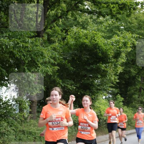 15.06.2025 - REWE Women's Run Jannik Wohlers http://msf.ph/oto/7972582 15.06.2025 10:07:13 Laufen 5124, 5220, 5649, 5673 meine-sportfotos.de