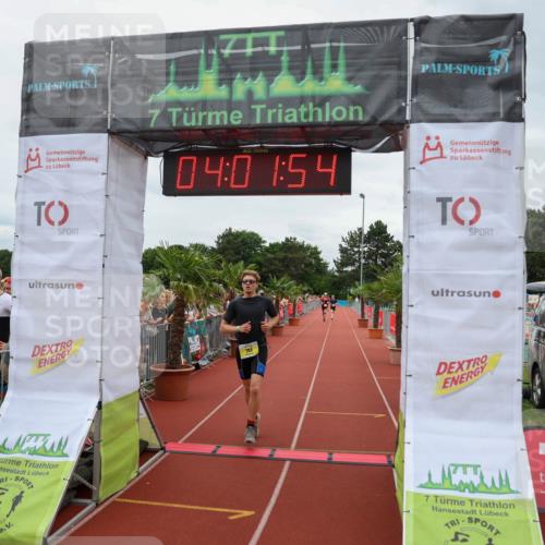 15.06.2025 - 7 Türme Triathlon Michael Strokosch http://msf.ph/oto/7972590 15.06.2025 14:01:53 Ziel 784, 1006, 1033, 1095 meine-sportfotos.de