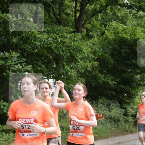 15.06.2025 - REWE Women's Run Jannik Wohlers http://msf.ph/oto/7972626 15.06.2025 10:07:14 Laufen 512, 5220, 56 meine-sportfotos.de