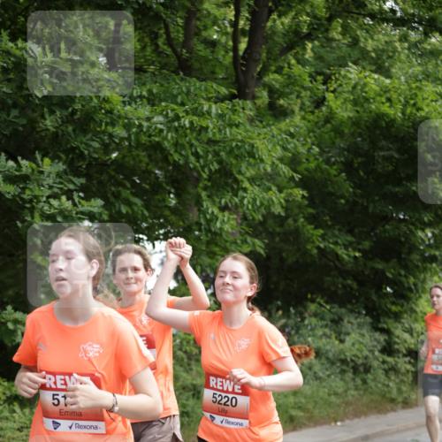 15.06.2025 - REWE Women's Run Jannik Wohlers http://msf.ph/oto/7972630 15.06.2025 10:07:14 Laufen 51, 5220 meine-sportfotos.de