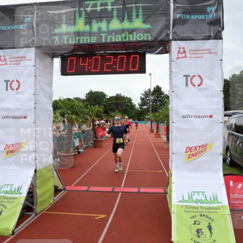 15.06.2025 - 7 Türme Triathlon Michael Strokosch http://msf.ph/oto/7972632 15.06.2025 14:02:00 Ziel 784, 880, 1149 meine-sportfotos.de