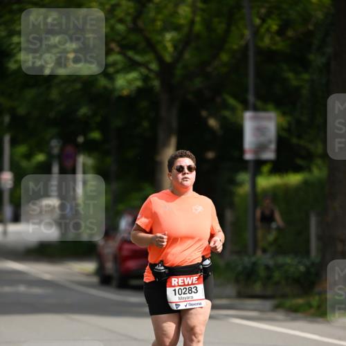 15.06.2025 - REWE Women's Run Dr. Thomas Lammeyer http://msf.ph/oto/7972653 15.06.2025 10:02:29 Laufen 10283 meine-sportfotos.de