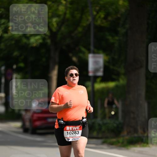 15.06.2025 - REWE Women's Run Dr. Thomas Lammeyer http://msf.ph/oto/7972673 15.06.2025 10:02:29 Laufen 10283 meine-sportfotos.de