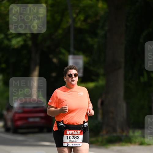 15.06.2025 - REWE Women's Run Dr. Thomas Lammeyer http://msf.ph/oto/7972694 15.06.2025 10:02:30 Laufen 10283 meine-sportfotos.de
