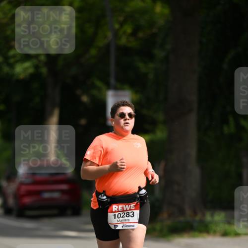 15.06.2025 - REWE Women's Run Dr. Thomas Lammeyer http://msf.ph/oto/7972699 15.06.2025 10:02:30 Laufen 10283 meine-sportfotos.de