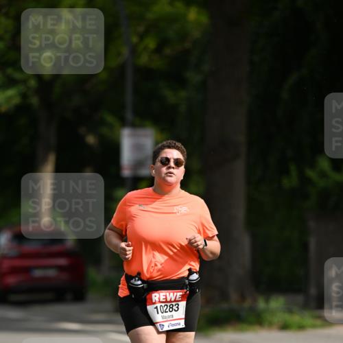 15.06.2025 - REWE Women's Run Dr. Thomas Lammeyer http://msf.ph/oto/7972710 15.06.2025 10:02:30 Laufen 10283 meine-sportfotos.de