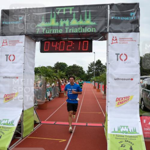 15.06.2025 - 7 Türme Triathlon Michael Strokosch http://msf.ph/oto/7972739 15.06.2025 14:02:10 Ziel 629, 880, 963, 1123, 1142 meine-sportfotos.de