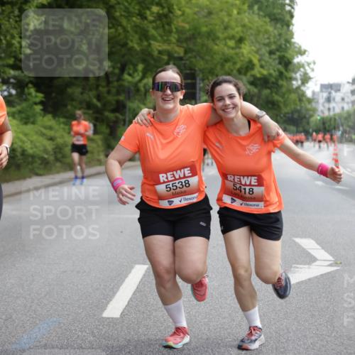 15.06.2025 - REWE Women's Run Jannik Wohlers http://msf.ph/oto/7972772 15.06.2025 10:07:28 Laufen 5536, 5538, 450, 5418 meine-sportfotos.de