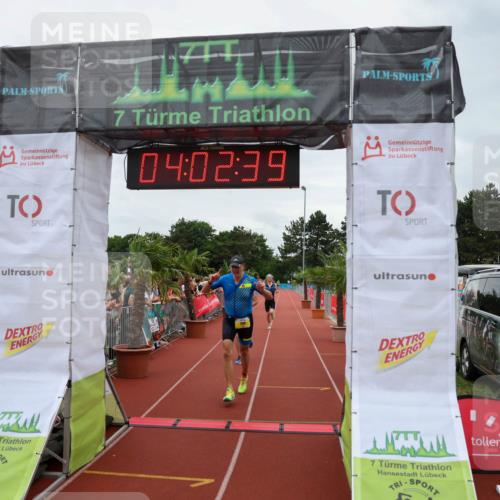 15.06.2025 - 7 Türme Triathlon Michael Strokosch http://msf.ph/oto/7972801 15.06.2025 14:02:38 Ziel 371, 504, 793 meine-sportfotos.de
