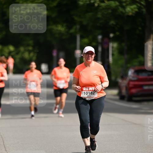 15.06.2025 - REWE Women's Run Dr. Thomas Lammeyer http://msf.ph/oto/7972809 15.06.2025 10:02:42 Laufen 10182 meine-sportfotos.de