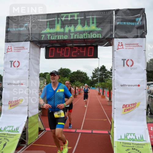 15.06.2025 - 7 Türme Triathlon Michael Strokosch http://msf.ph/oto/7972812 15.06.2025 14:02:39 Ziel 371, 504, 793 meine-sportfotos.de