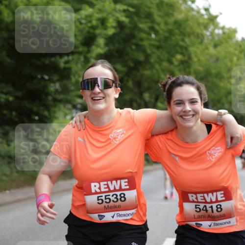 15.06.2025 - REWE Women's Run Jannik Wohlers http://msf.ph/oto/7972821 15.06.2025 10:07:28 Laufen 5538, 5418 meine-sportfotos.de